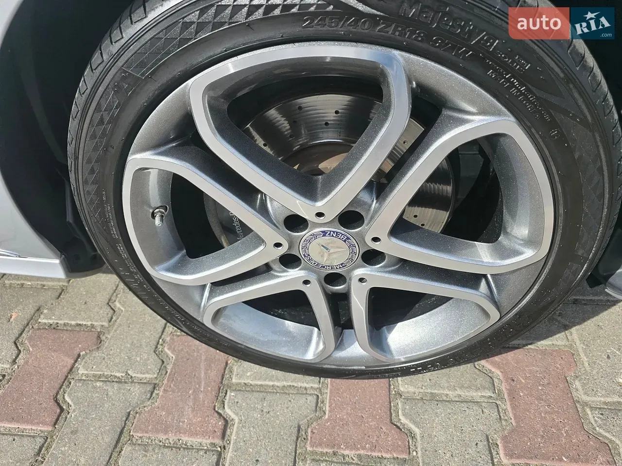 Mercedes-Benz E-Class 2015 photo 4