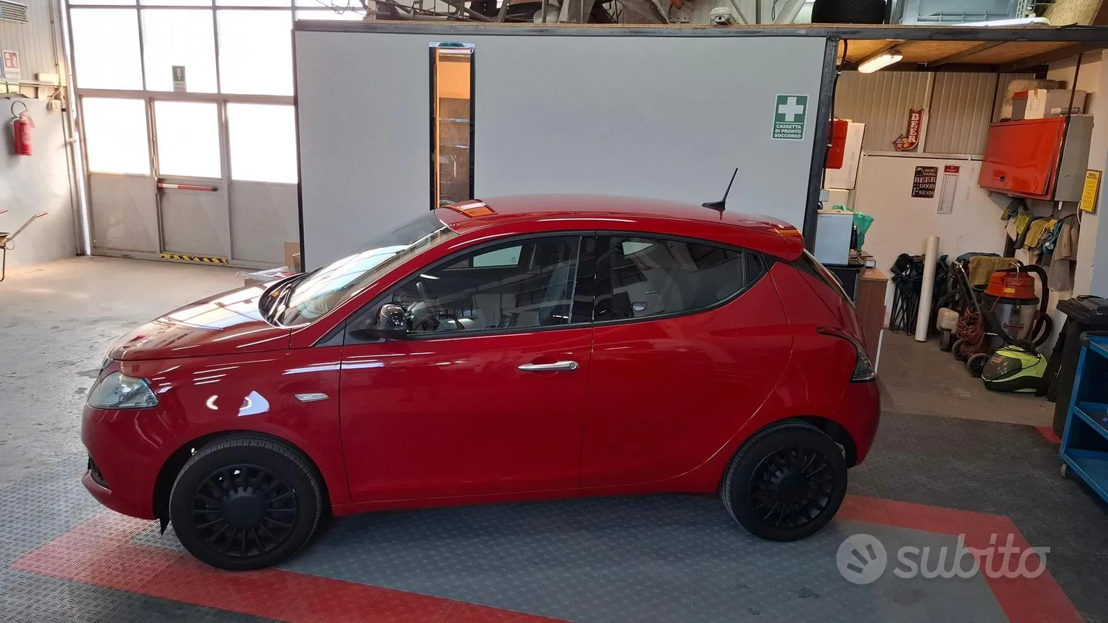 Lancia Ypsilon 2023 photo 4
