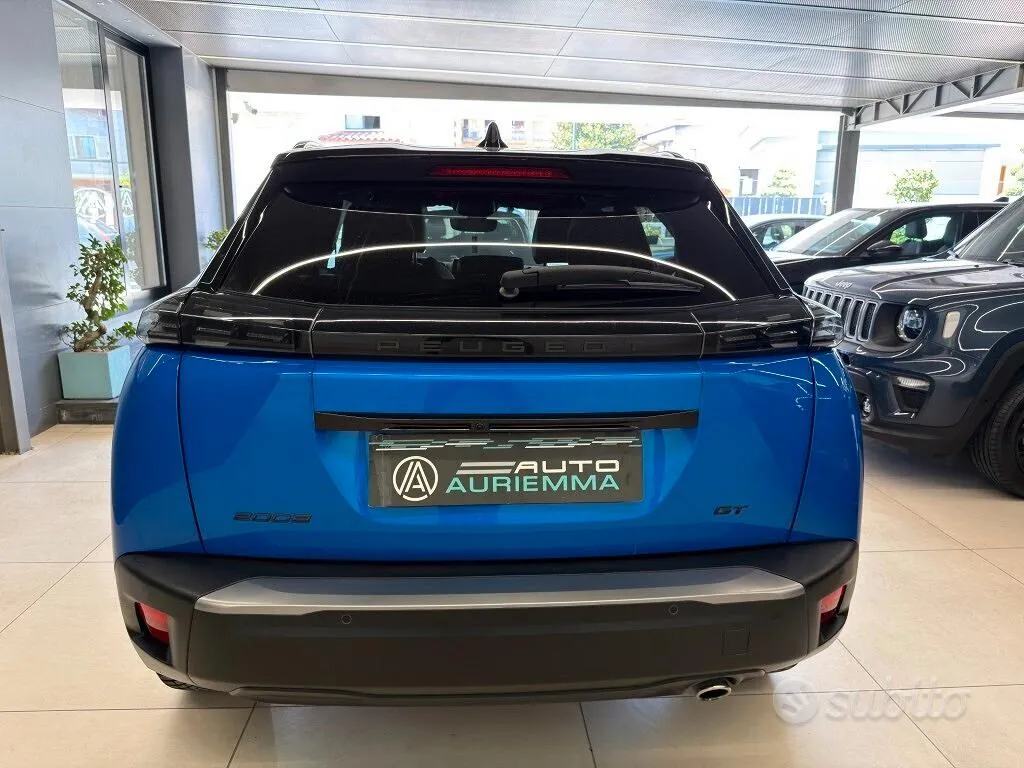Peugeot 2008 2024 photo 5