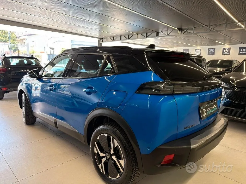 Peugeot 2008 2024 photo 4