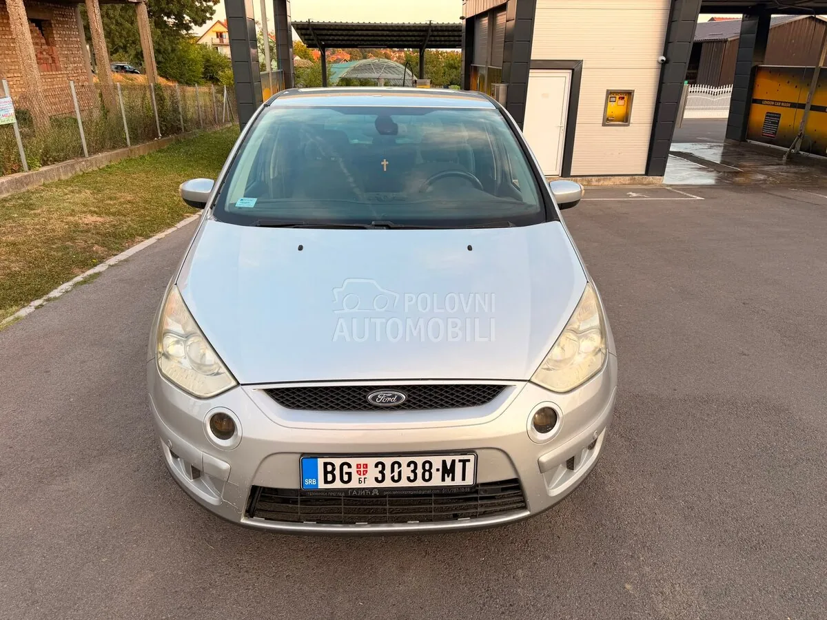 Ford S-Max