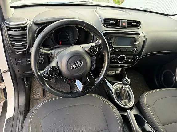 Kia Soul 2015 photo 5