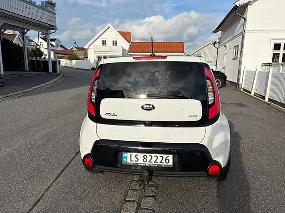 Kia Soul 2015 photo 2