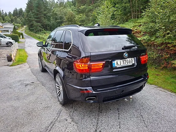 BMW X5 2011 photo 4
