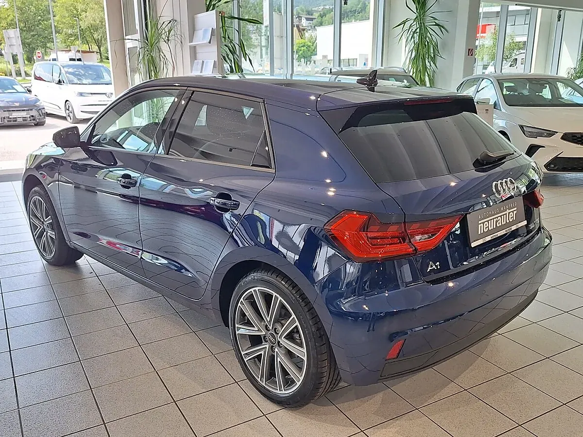 Audi A1 2026 photo 2