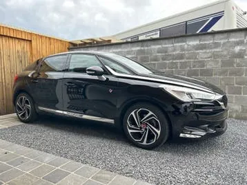 DS Automobiles Ds 5