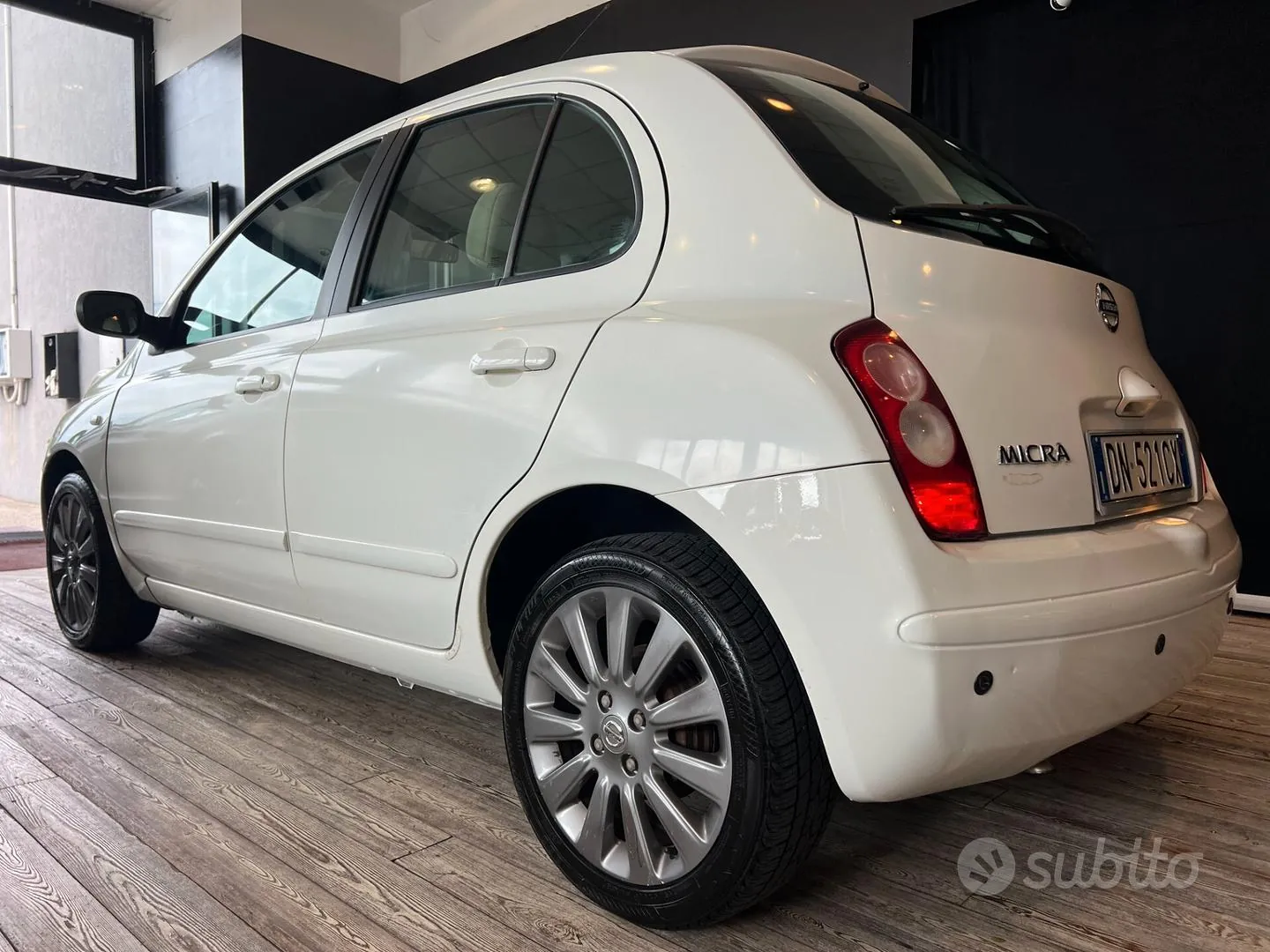 Nissan Micra 2008 photo 4