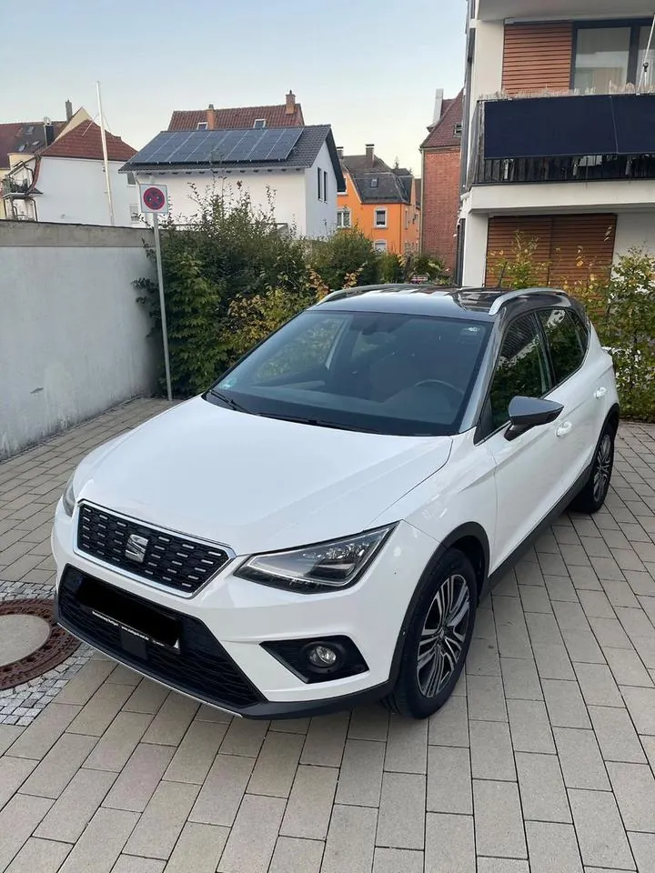Seat Arona