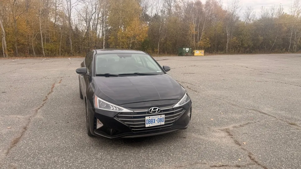 Hyundai Elantra 2019 photo 3