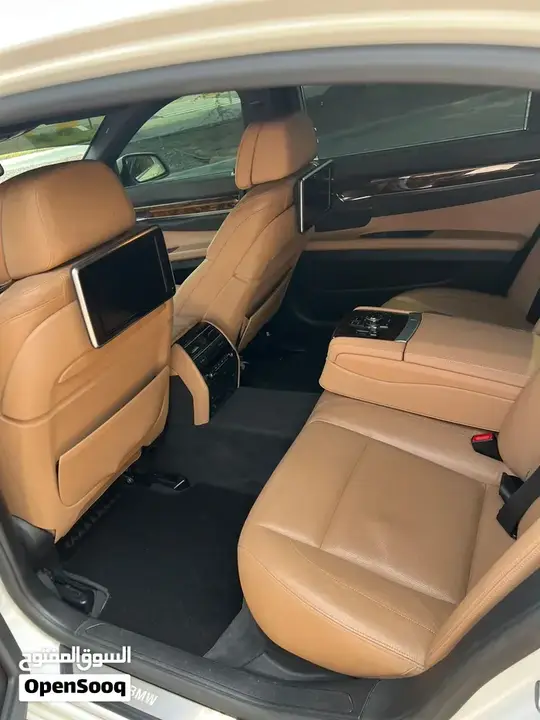 BMW 7 Series 2014 photo 3