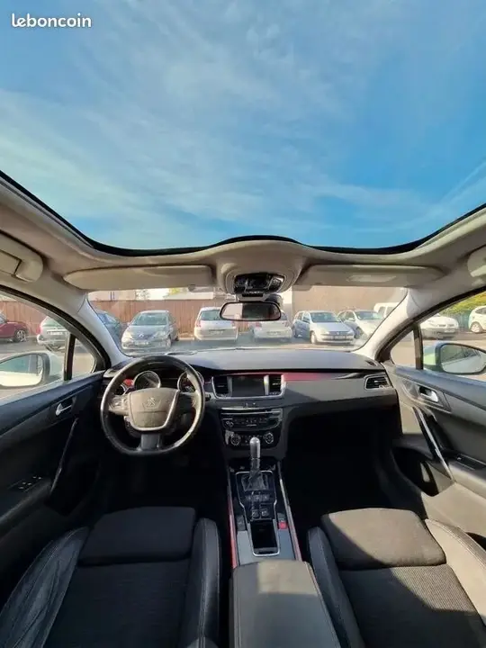 Peugeot 508 2016 photo 2