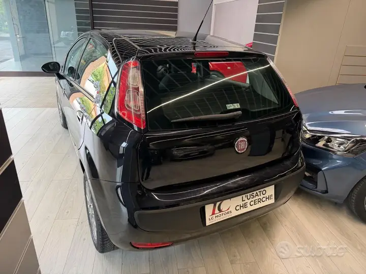 Fiat Punto Evo 2012 photo 3