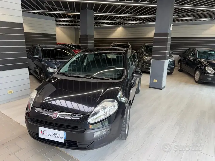 Fiat Punto Evo 2012 photo 2