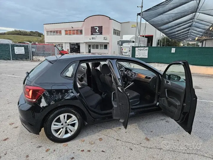 Volkswagen Polo 2020 photo 2