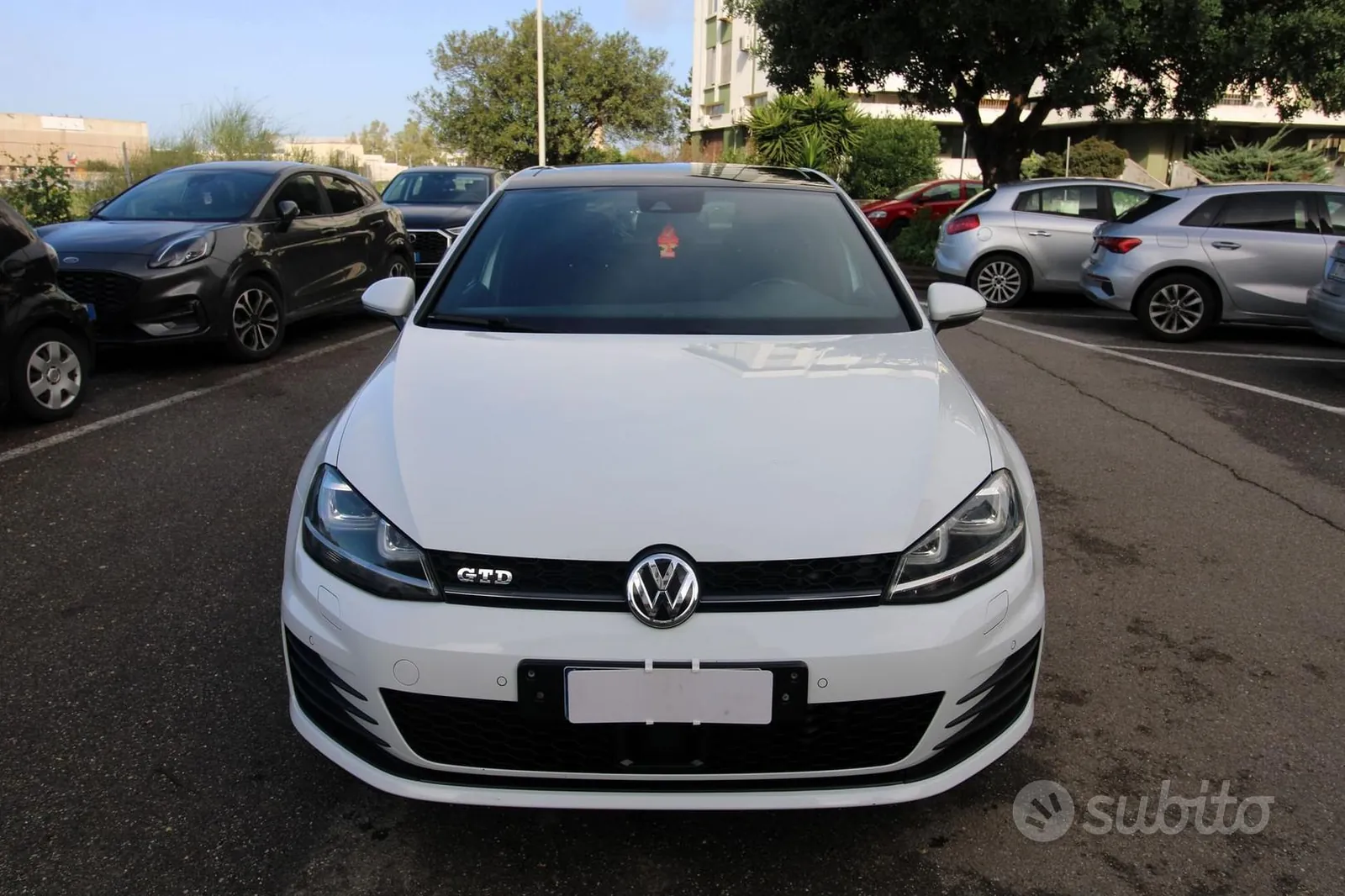 Volkswagen Golf Gtd 2015 photo 2