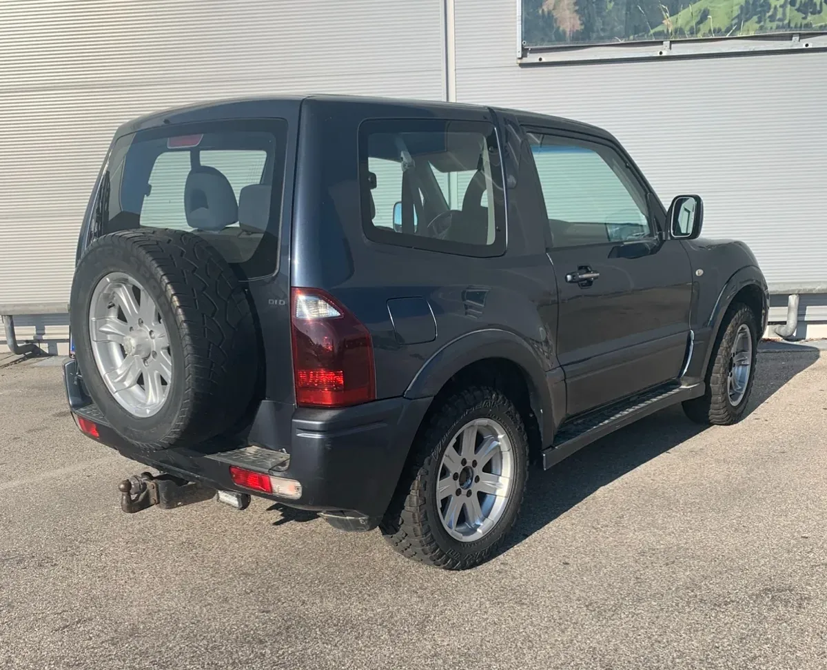 Mitsubishi Pajero 2006 photo 3