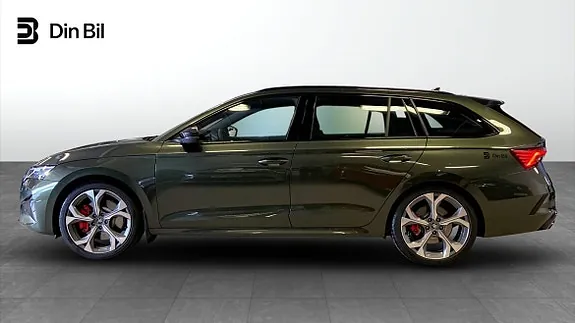 Skoda Octavia Rs 2026 photo 2