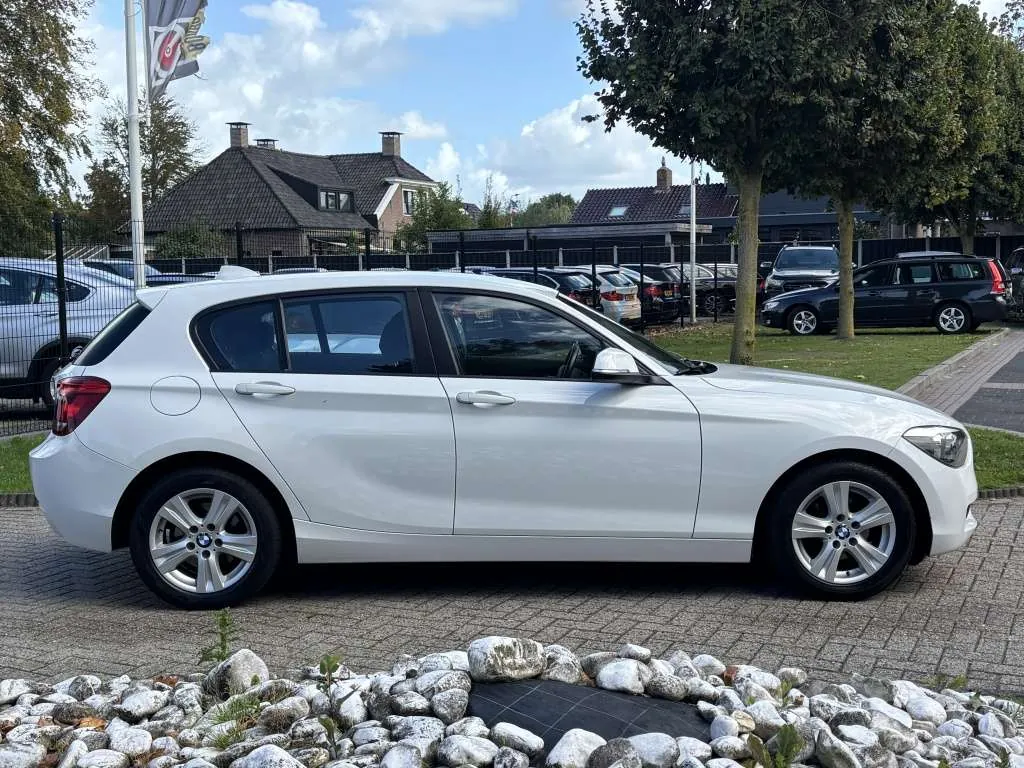 BMW 116I 2012 photo 3