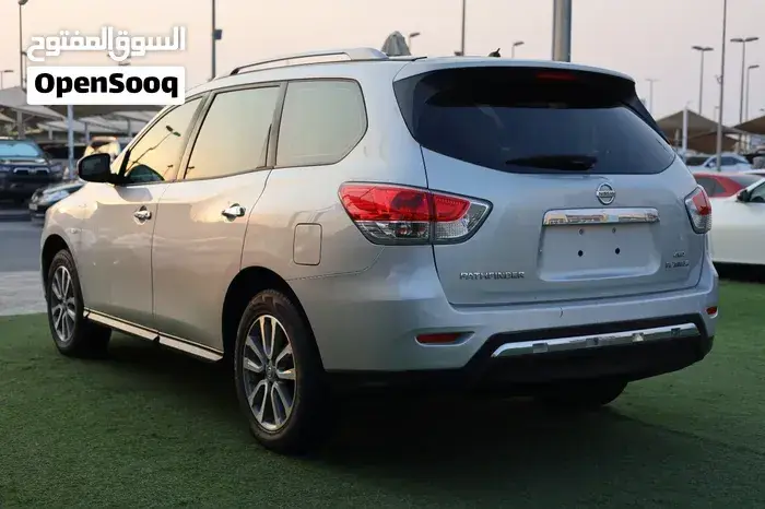 Nissan Pathfinder 2015 photo 4
