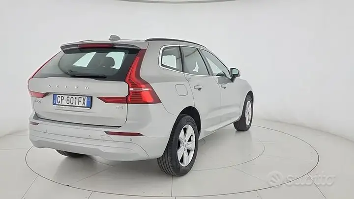 Volvo Xc60 2023 photo 5
