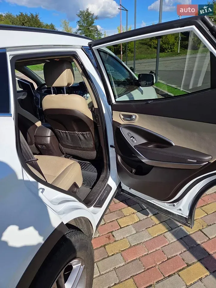 Hyundai Santa Fe 2016 photo 5