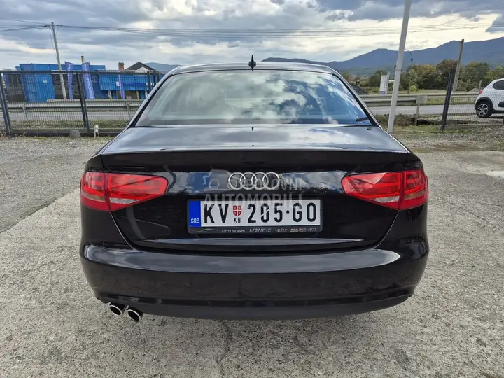 Audi A4 2012 photo 5