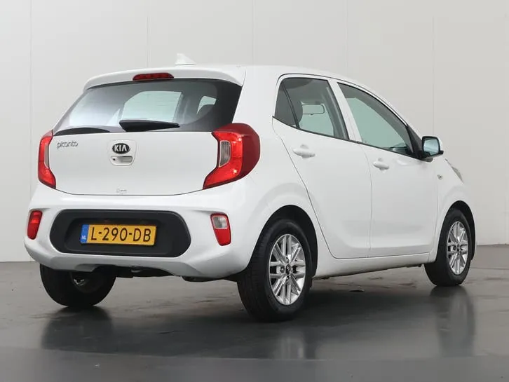 Kia Picanto 2021 photo 2