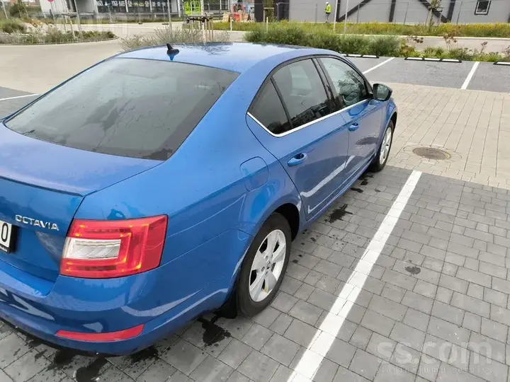 Skoda Octavia 2015 photo 2