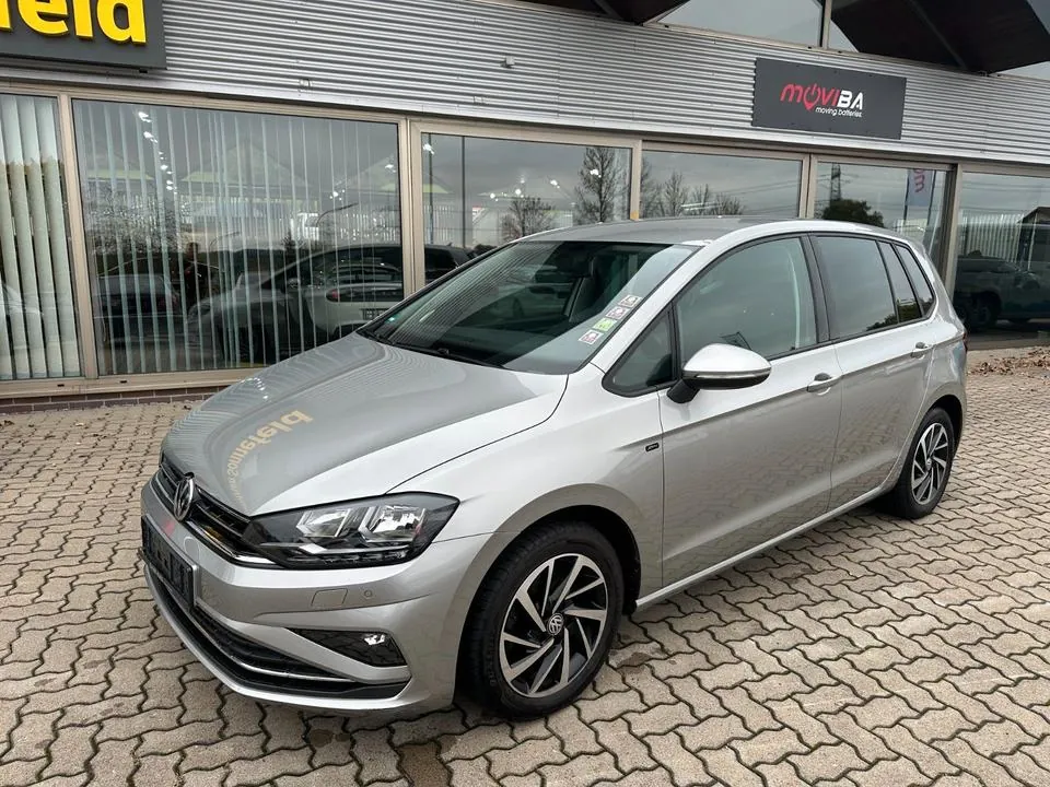 Volkswagen Golf Sportsvan