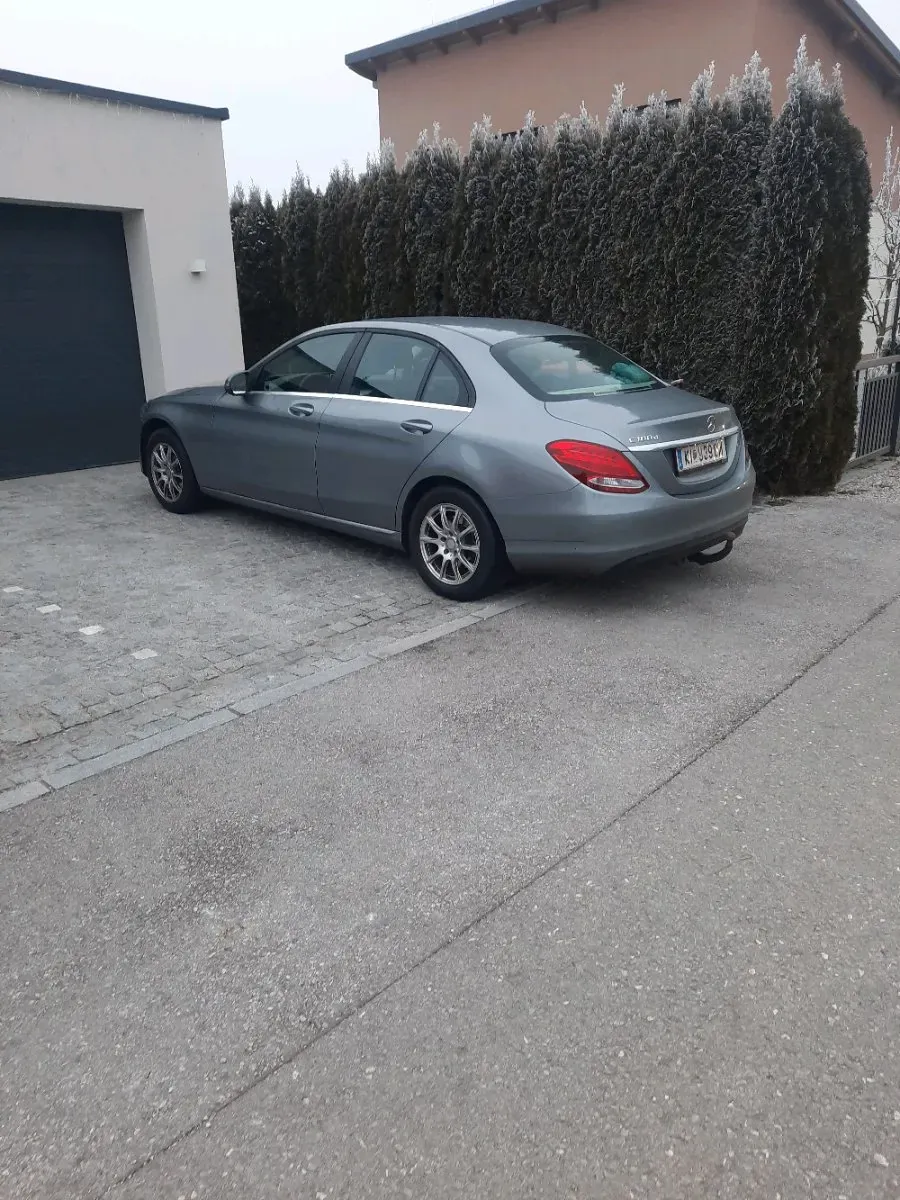 Mercedes-Benz C-Class 2016 photo 3