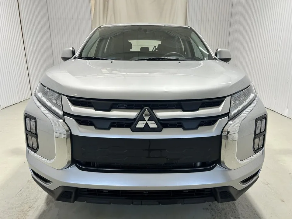 Mitsubishi Rvr 2024 photo 3