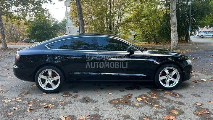 Audi A5 2011 photo 4