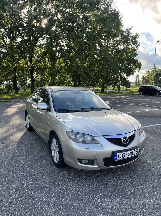 Mazda Mazda3 2008 photo 4