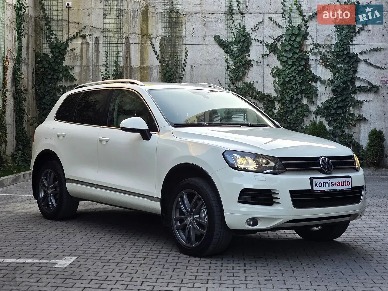 Volkswagen Touareg 2011 photo 3