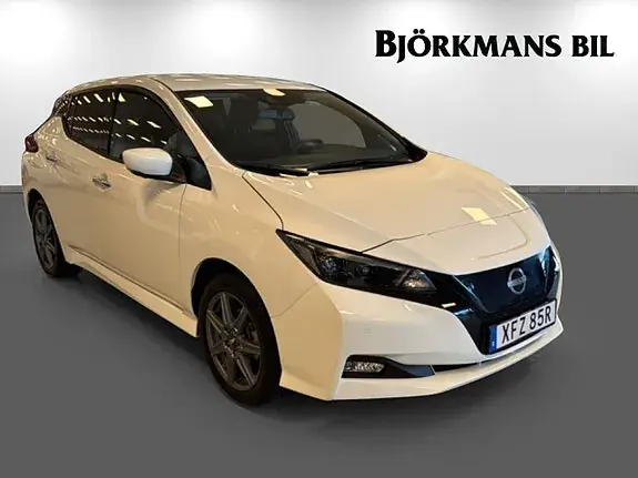 Nissan Leaf 2023 photo 3