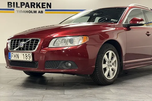Volvo V70 2008 photo 2