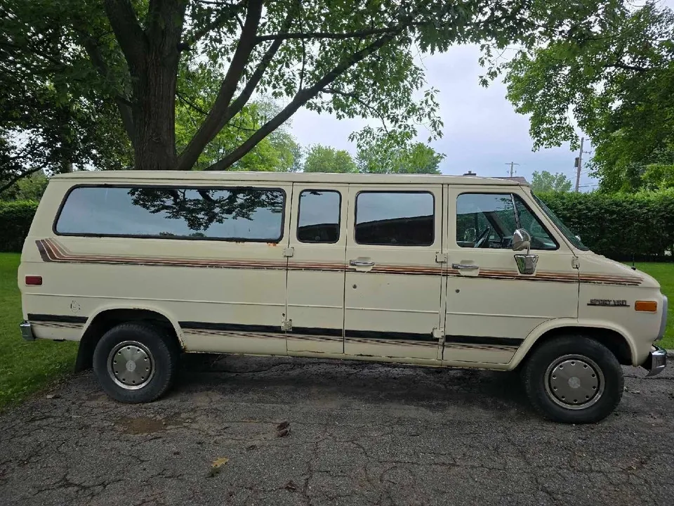 Chevrolet Sportvan