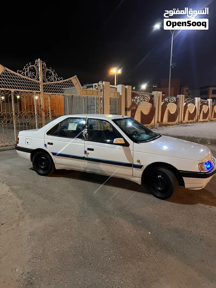 Peugeot 405 2012 photo 2