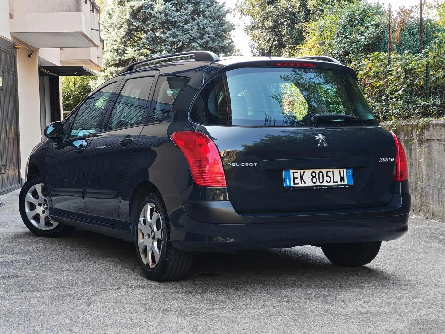 Peugeot 308 2012 photo 3