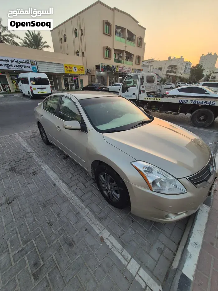 Nissan Altima 2010 photo 4