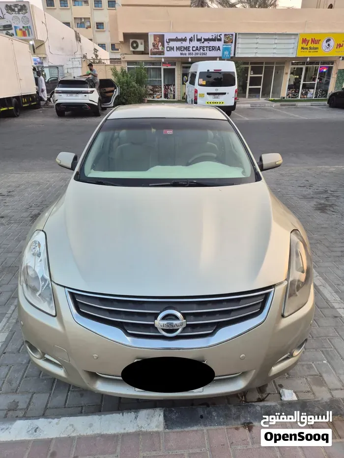 Nissan Altima