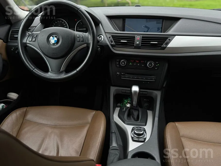 BMW X1 2010 photo 4