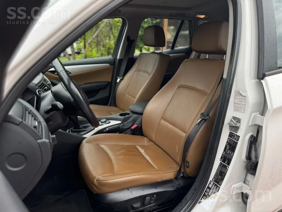 BMW X1 2010 photo 3