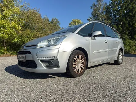 Citroen Grand C4 Picasso 2011 photo 2