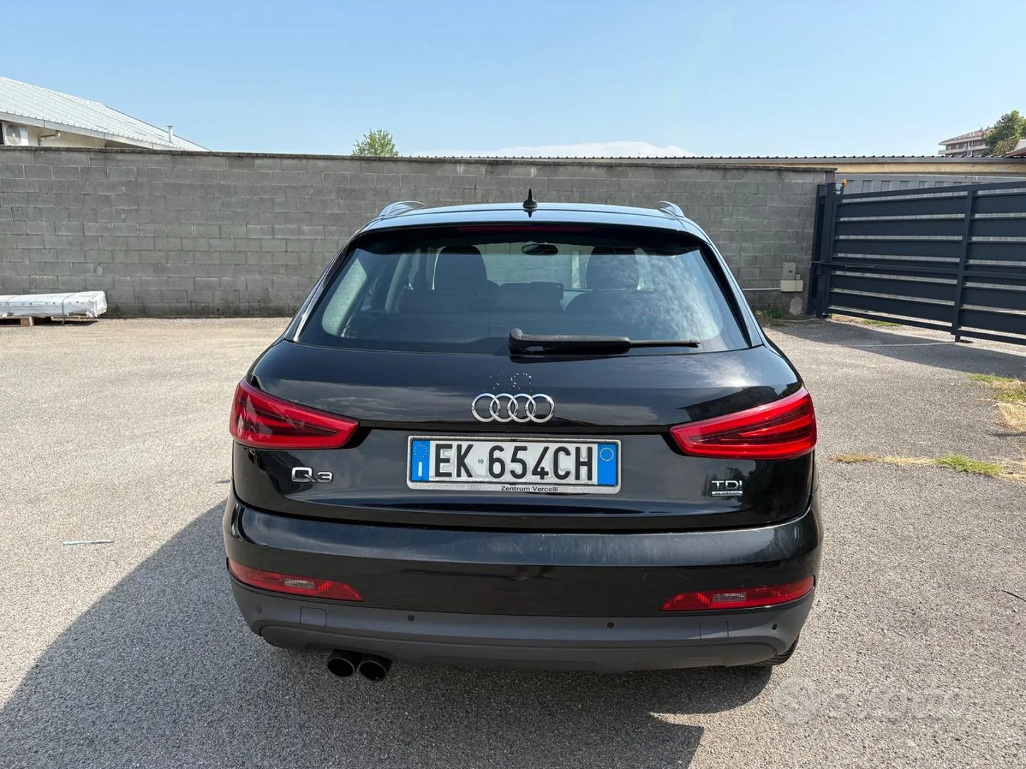 Audi Q3 2011 photo 3