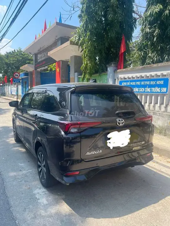 Toyota Avanza Premio 2023 photo 2
