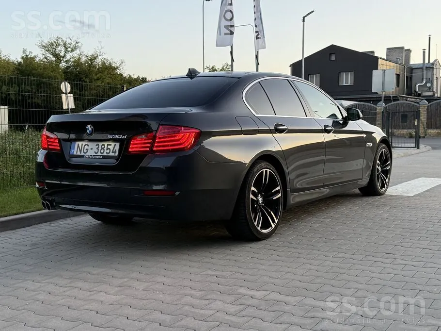 BMW 530D 2013 photo 4
