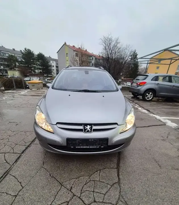 Peugeot 307