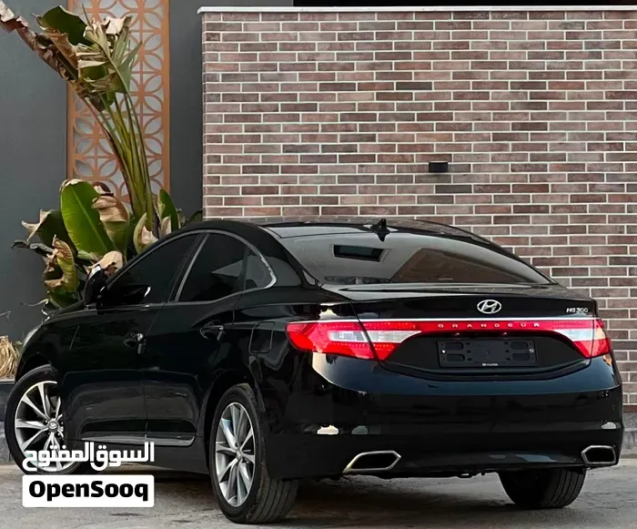 Hyundai Azera 2012 photo 2