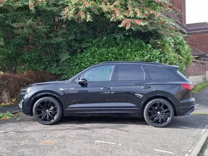 Volkswagen Touareg 2023 photo 4